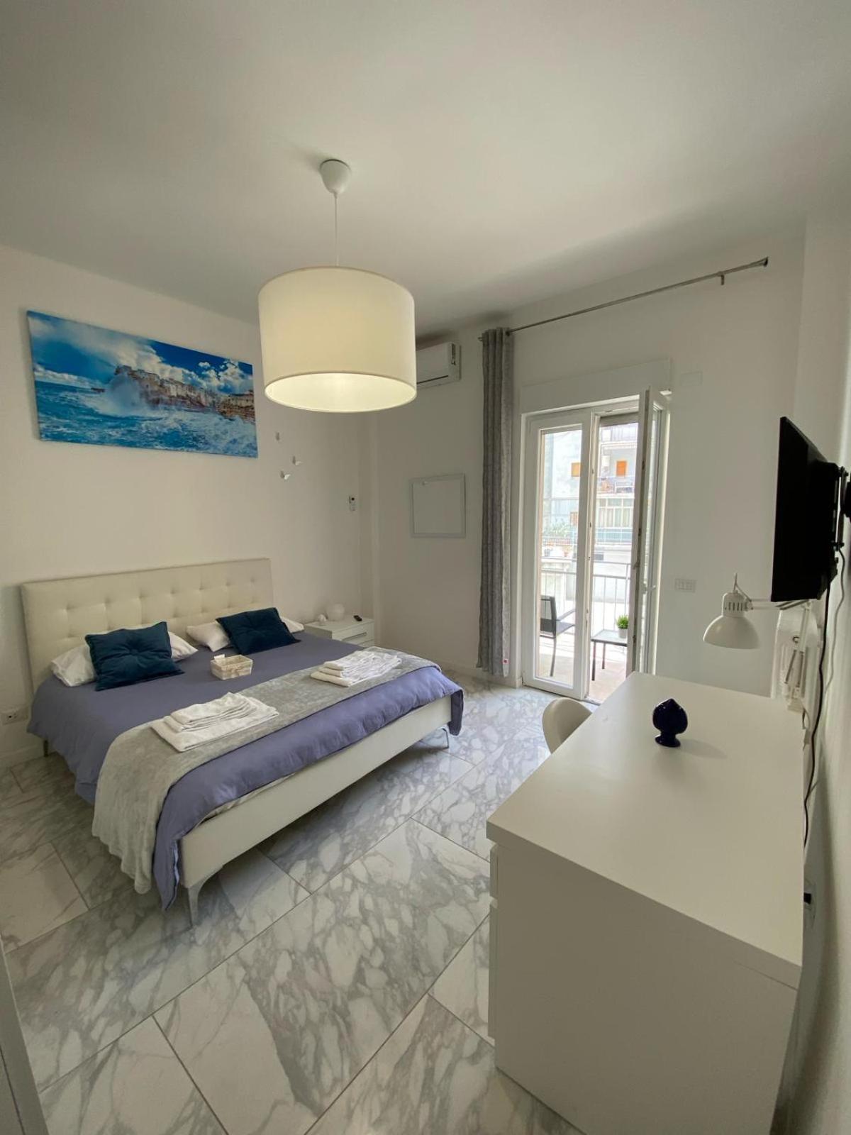 Ennio Rooms Bari Eksteriør bilde