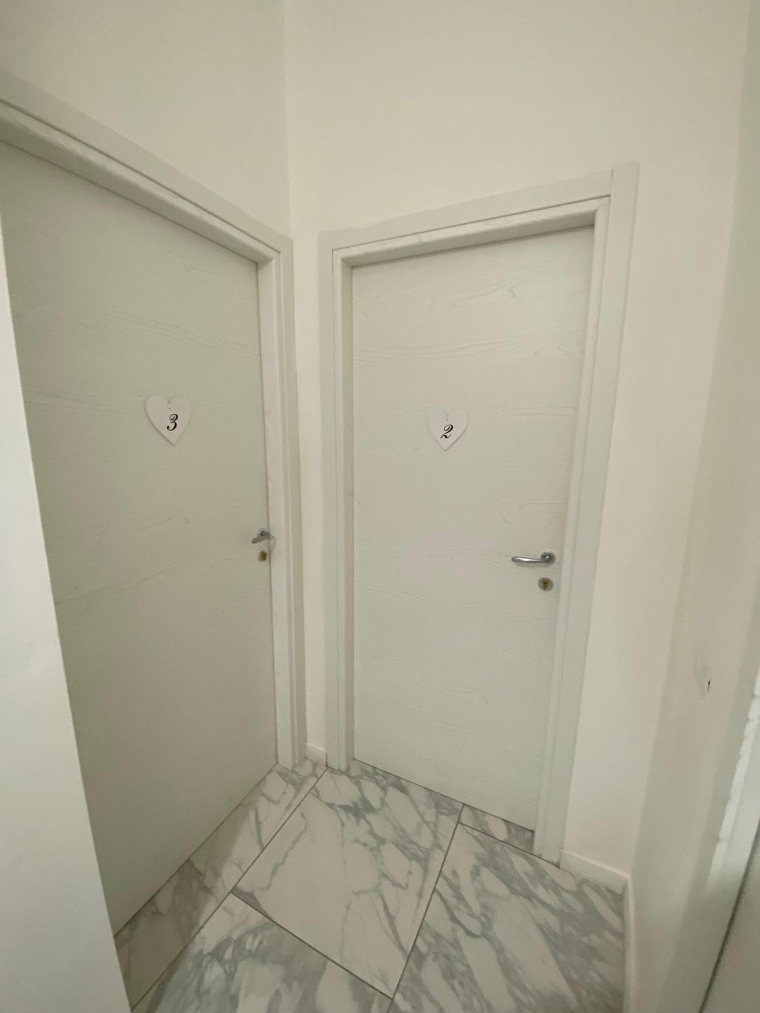 Ennio Rooms Bari Eksteriør bilde