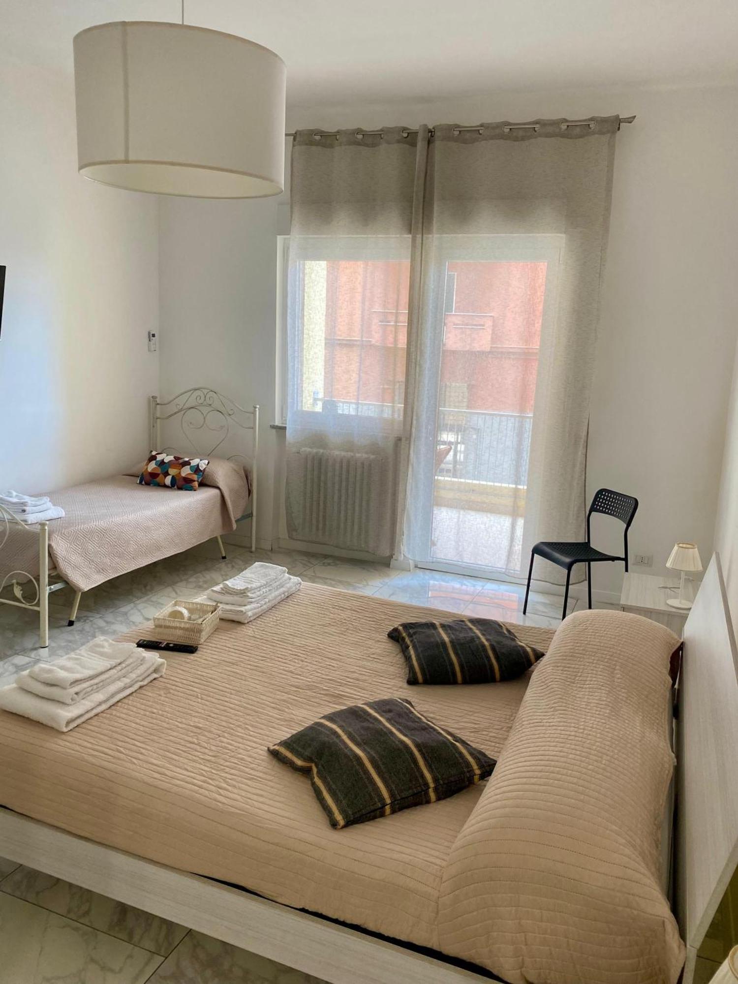 Ennio Rooms Bari Eksteriør bilde